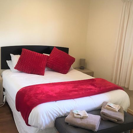 Otorohanga Kiwi Holiday Park Ngoại thất bức ảnh