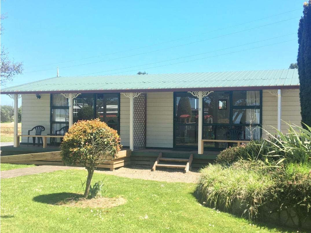 Otorohanga Kiwi Holiday Park Ngoại thất bức ảnh