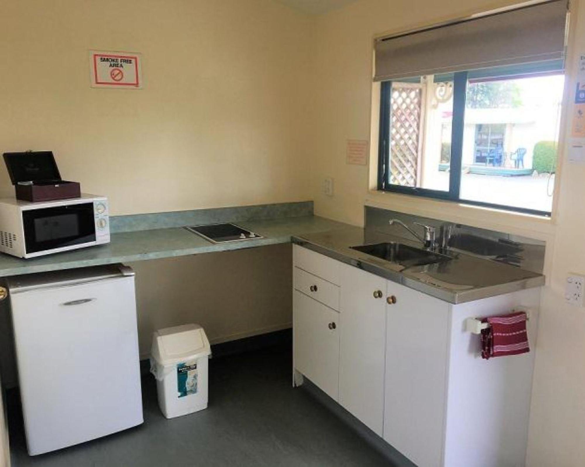 Otorohanga Kiwi Holiday Park Phòng bức ảnh