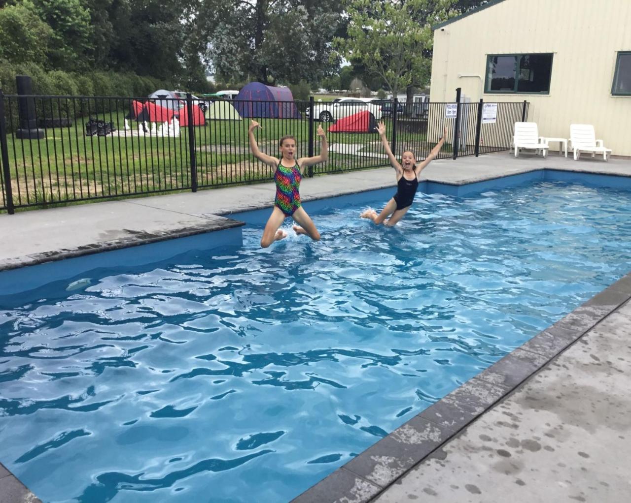 Otorohanga Kiwi Holiday Park Ngoại thất bức ảnh